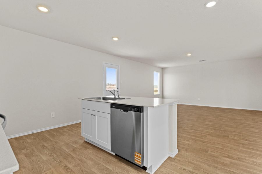 Furnished interior view inside a new home in Ladera, Luling (Image 5).