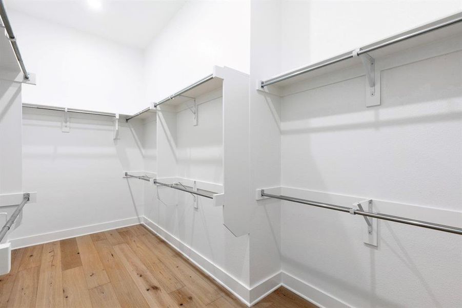 Spacious, unfurnished interior of a new home in Canyon Creek Estates, Sherman (Image 20). Spacious, unfurnished interior of a new home in Canyon Creek Estates, Sherman (Image 20).