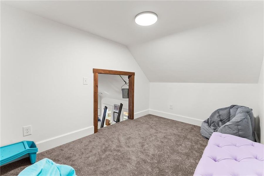 Image 41 of a home in .