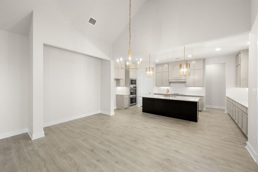 151 Talpin-  Dining-1