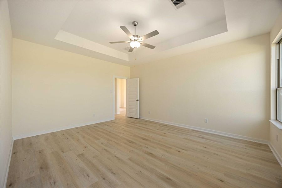 Spacious, unfurnished interior of a new home in Blue Heron Estates, Beasley (Image 26).