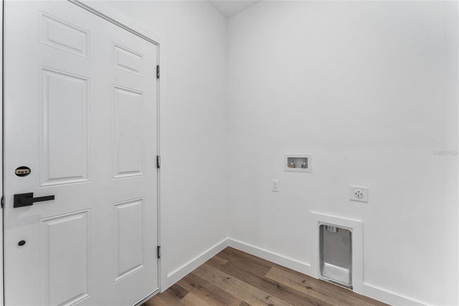 Image 28 of a home in . Image 28 of a home in .