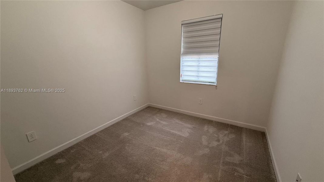 Spacious, unfurnished interior of a new home in , Homestead (Image 18).