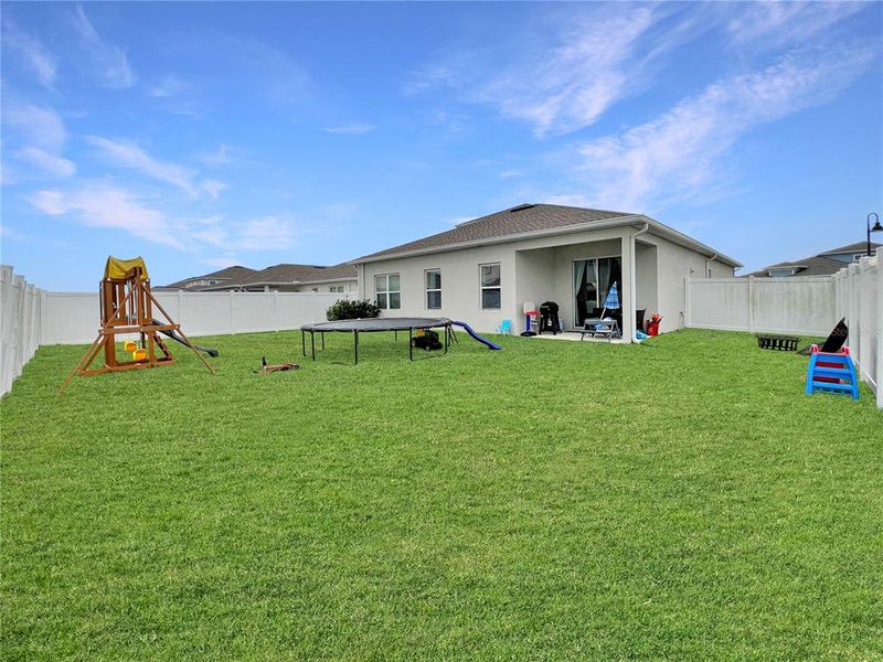 Exterior details and patio area of a home in , Zephyrhills (Image 23).