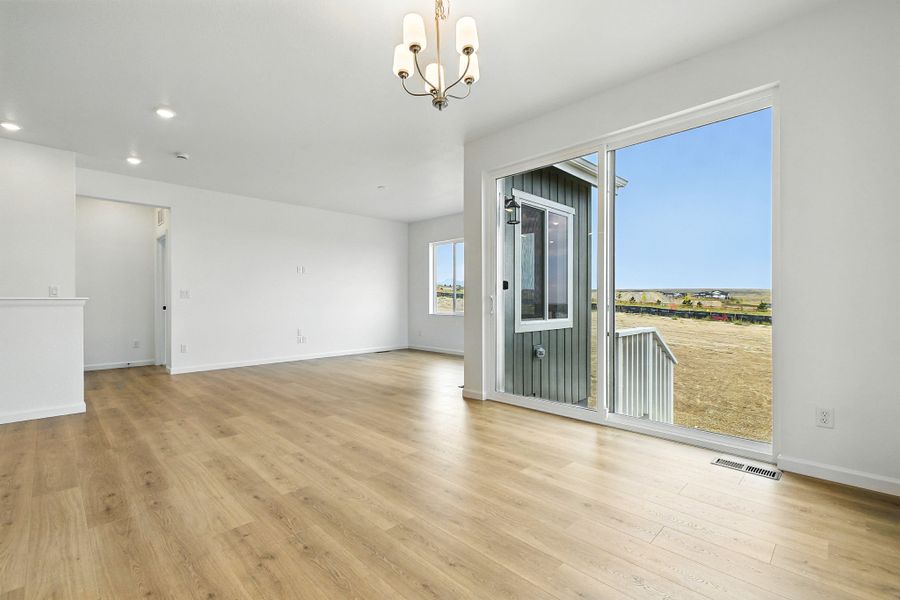 Spacious, unfurnished interior of a new home in Trailstone, Arvada (Image 22).