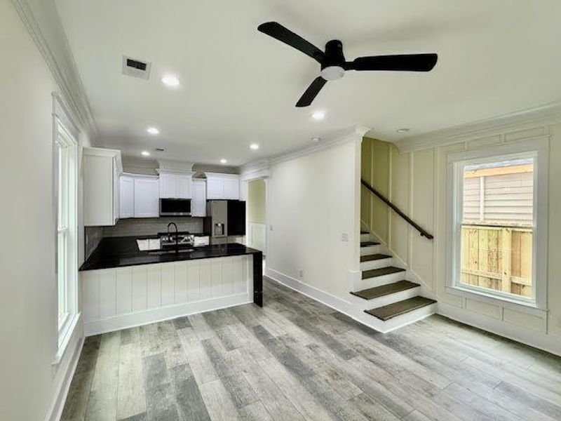 Image 33 of a home in . Image 33 of a home in .