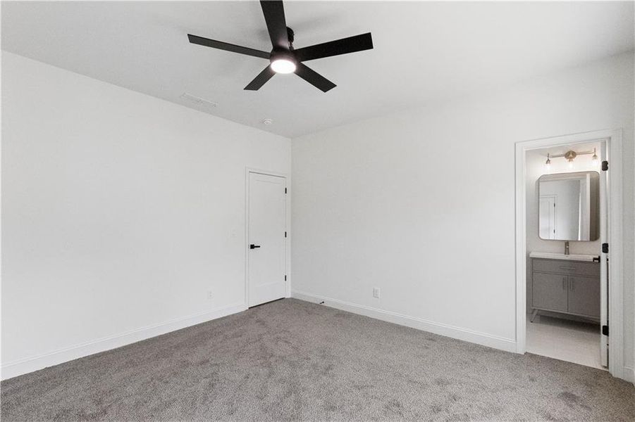 Spacious, unfurnished interior of a new home in , Decatur (Image 27).