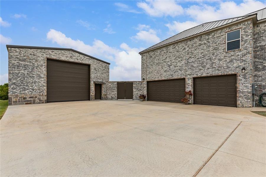 Front exterior of a new home in , Celina, TX, highlighting curb appeal (Image 18). Front exterior of a new home in , Celina, TX, highlighting curb appeal (Image 18).