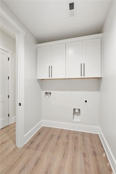 Spacious, unfurnished interior of a new home in , Dawsonville (Image 52).