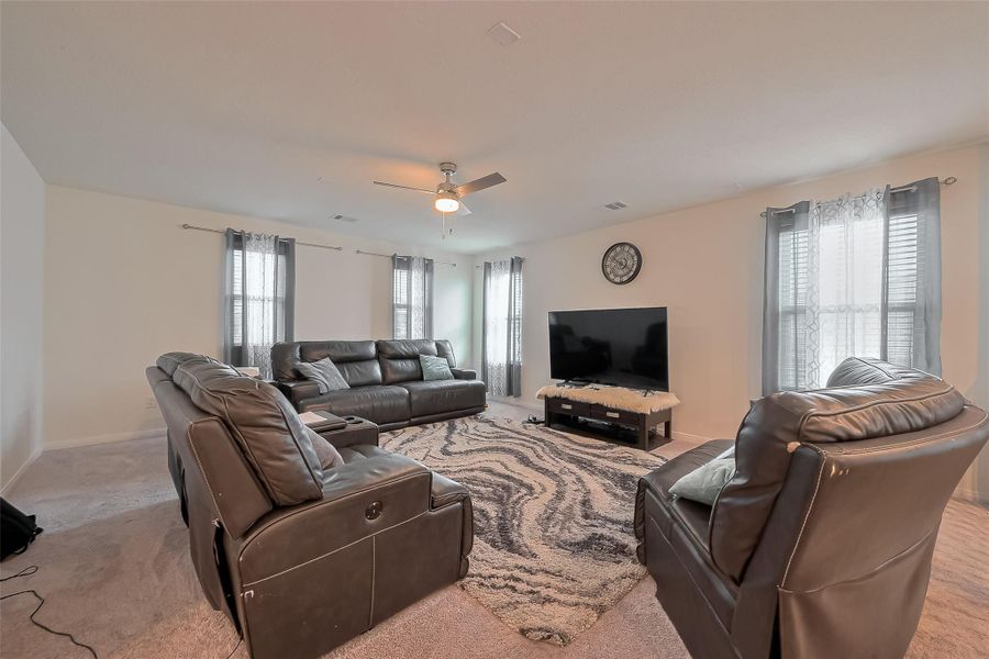 Furnished interior view inside a new home in Deer Run Meadows, Richmond (Image 29). Furnished interior view inside a new home in Deer Run Meadows, Richmond (Image 29).
