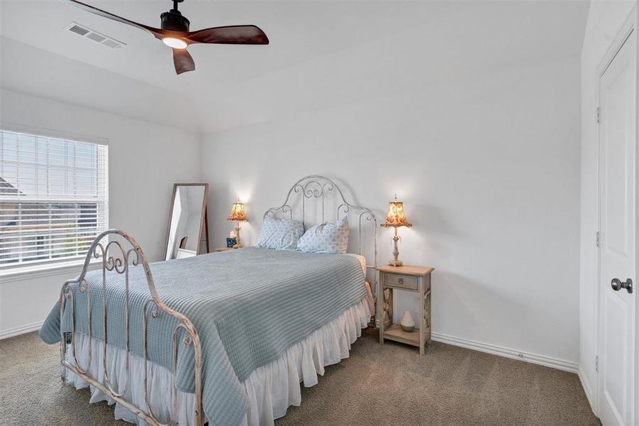 Furnished interior view inside a new home in , Newark (Image 30).