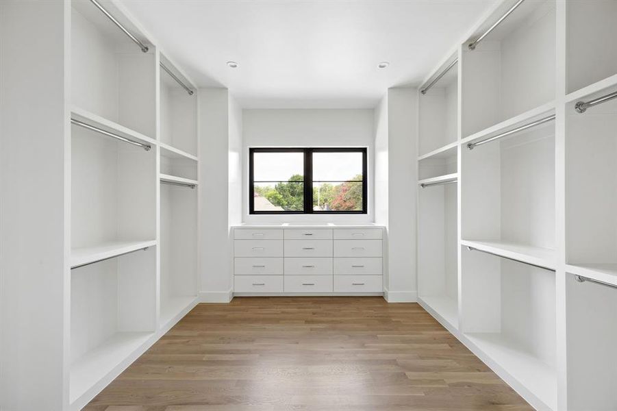 Spacious, unfurnished interior of a new home in , Dallas (Image 19). Spacious, unfurnished interior of a new home in , Dallas (Image 19).