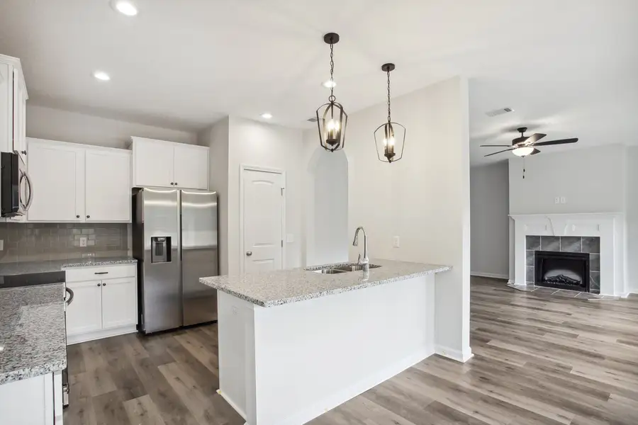 Representative furnished interior of a home built from the The Dunham by RTS Homes in Lakeside at Fifteen West, Hinesville (Image 7).