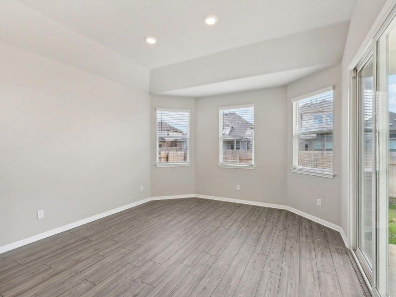 Photo is not of the actual home, but is an inspirational photo of builder’s model home and may depict options, furnishings, and/or decorator features that are not included Photo is not of the actual home, but is an inspirational photo of builder’s model home and may depict options, furnishings, and/or decorator features that are not included