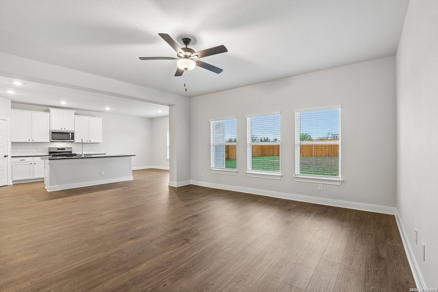 Spacious, unfurnished interior of a new home in Hightop Ridge, Converse (Image 28).