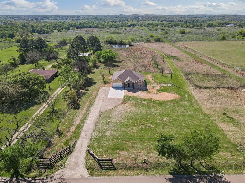 Drone / aerial view featuring a rural view