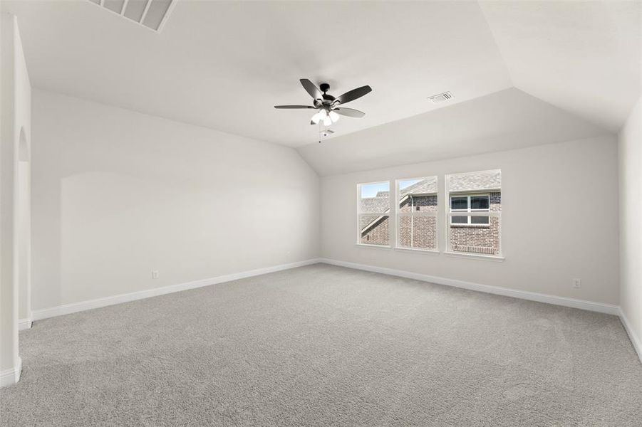 Spacious, unfurnished interior of a new home in Lovers Landing, Forney (Image 24). Spacious, unfurnished interior of a new home in Lovers Landing, Forney (Image 24).