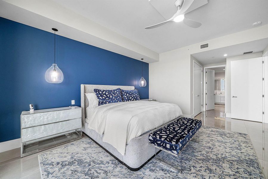 021-220LakeShoreDrive-1107-LakePark-FL-3 021-220LakeShoreDrive-1107-LakePark-FL-3