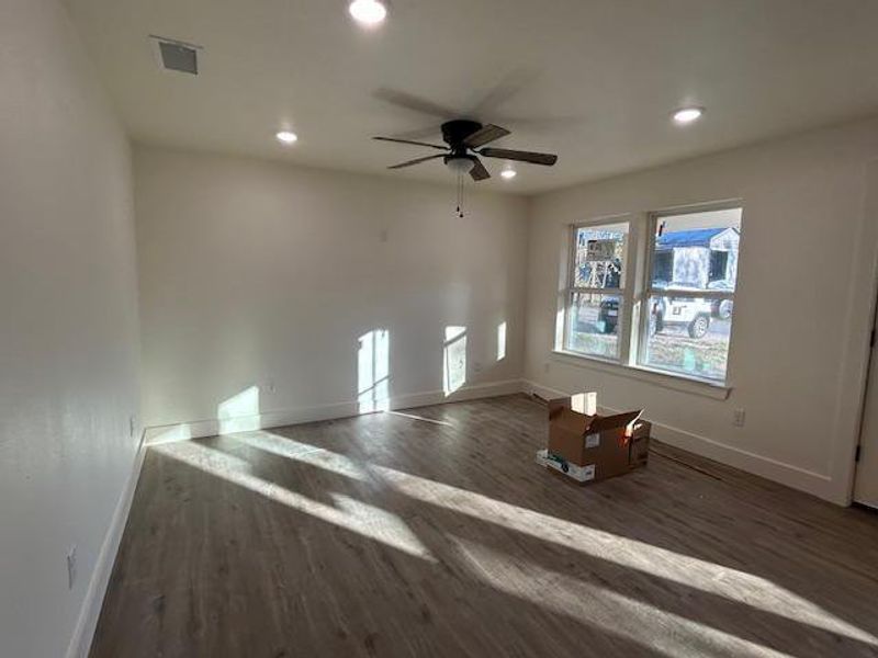 Spacious, unfurnished interior of a new home in , Ector (Image 9).