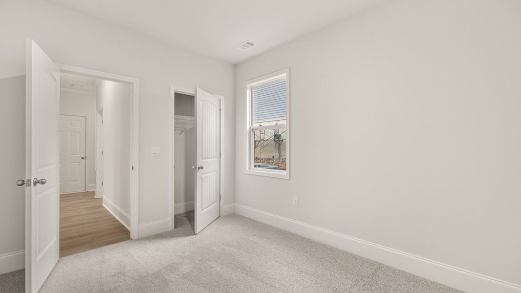 Spacious, unfurnished interior of a new home in Thalley Creek Estates, Cumming (Image 23).