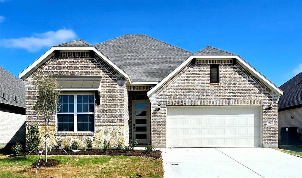 5044 exterior 5044 exterior