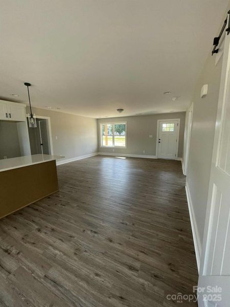 Spacious, unfurnished interior of a new home in , Lawndale (Image 13).