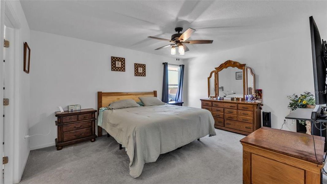 Furnished interior view inside a new home in Peace Creek Reserve, Winter Haven (Image 37).
