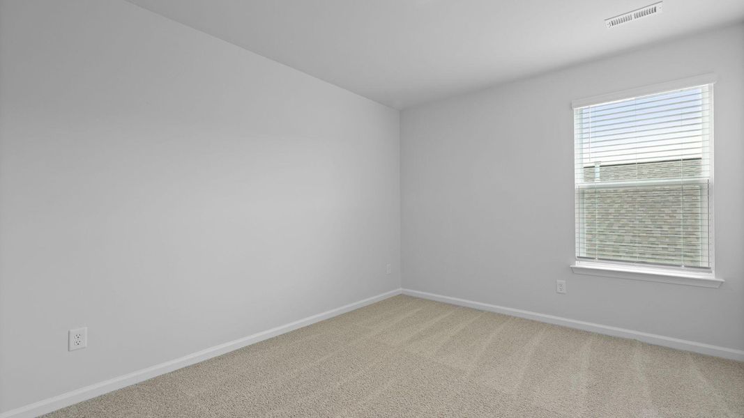 Spacious, unfurnished interior of a new home in Pineview North, Summerville (Image 13).