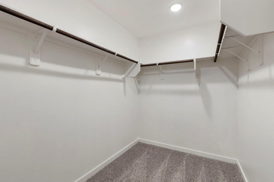 Spacious, unfurnished interior of a new home in Sterling Ridge, Huntsville (Image 27). Spacious, unfurnished interior of a new home in Sterling Ridge, Huntsville (Image 27).