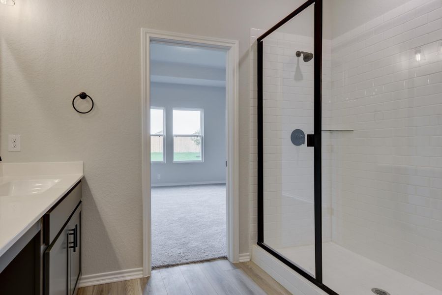 Image 16 representing the Travis by Ashton Woods in Meadows at Hennersby Hollow 40's, San Antonio, TX.