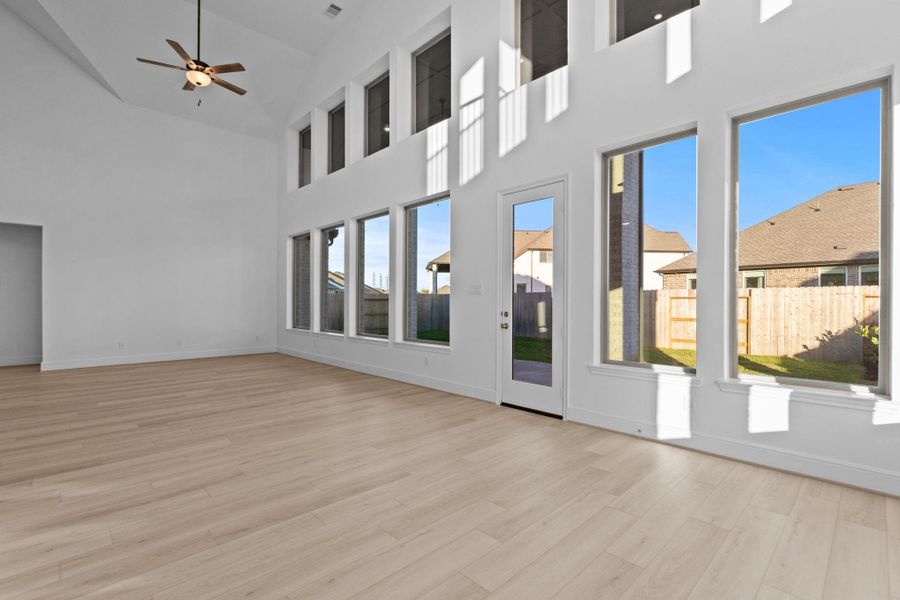 Spacious, unfurnished interior of a new home in Coastal Point, League City (Image 14). Spacious, unfurnished interior of a new home in Coastal Point, League City (Image 14).