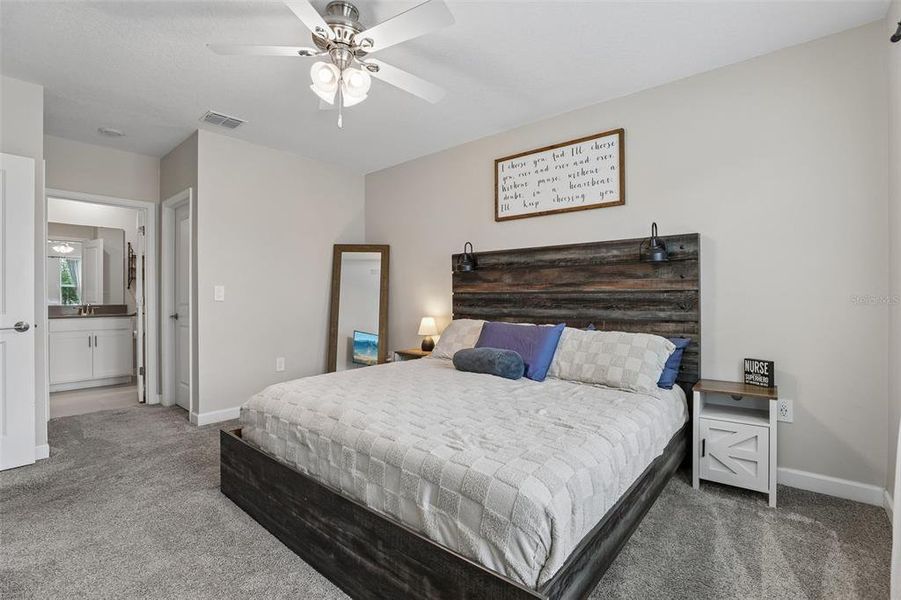 Furnished interior view inside a new home in Bridgewalk, St. Cloud (Image 15).