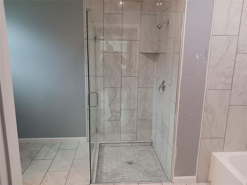 Furnished interior view inside a new home in , Eustis (Image 14).