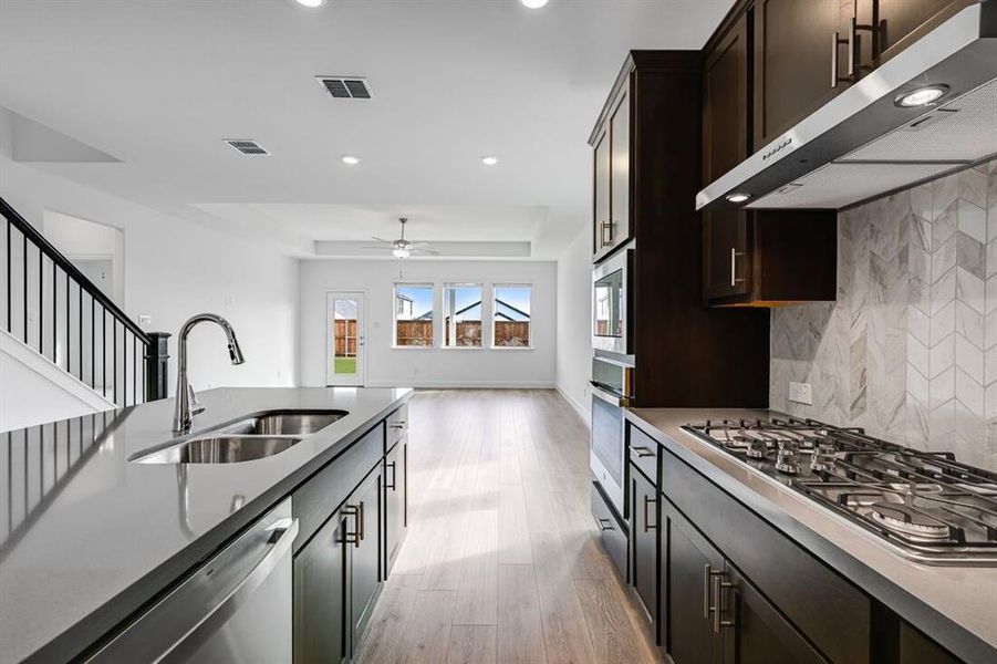 14908 Hierba Mora ~ Ready Now