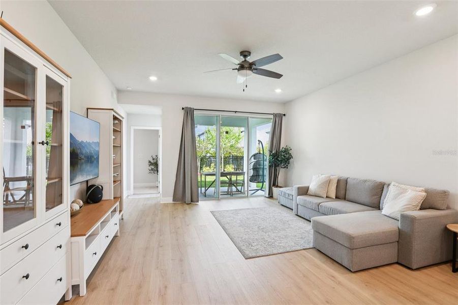 Furnished interior view inside a new home in Waterset Garden Series, Apollo Beach (Image 46).