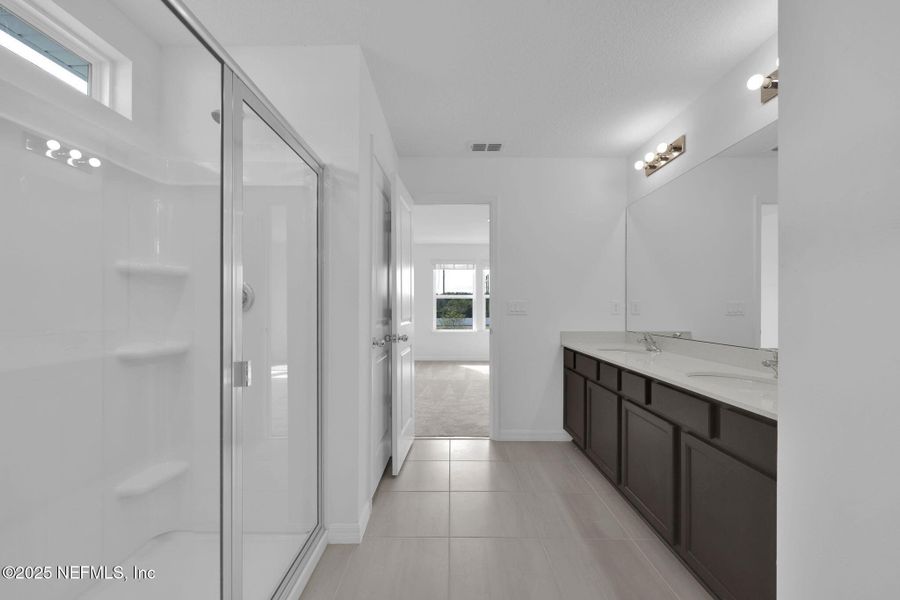 Furnished interior view inside a new home in Wells Landing, Jacksonville (Image 9). Furnished interior view inside a new home in Wells Landing, Jacksonville (Image 9).
