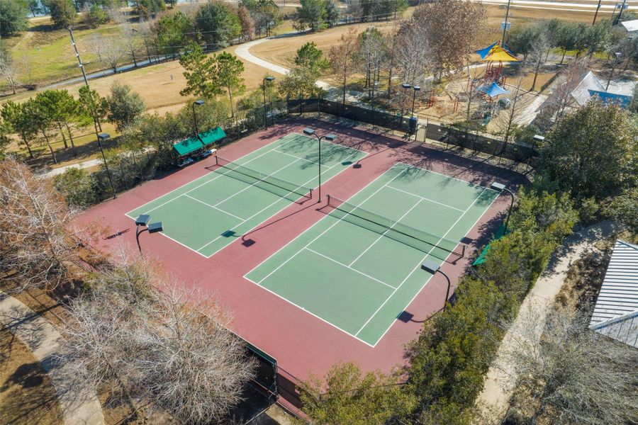 Community amenities in Cross Creek West, Fulshear (Image 24).