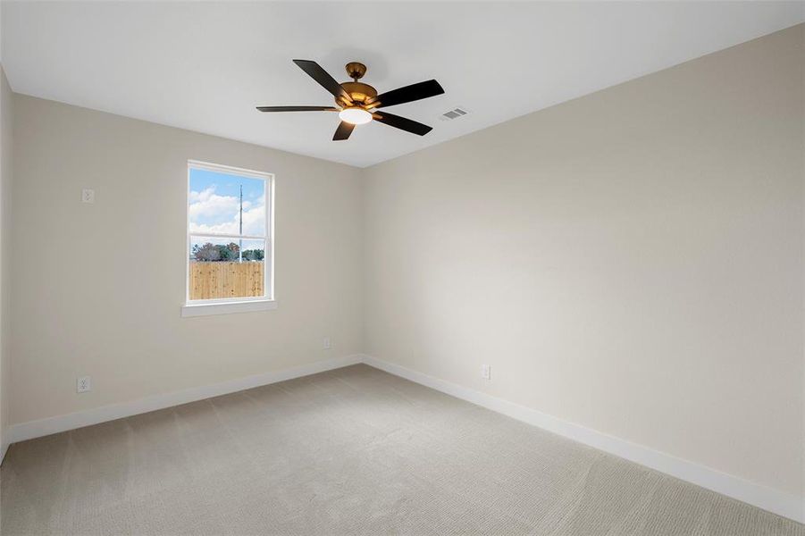 Spacious, unfurnished interior of a new home in , Waco (Image 30).
