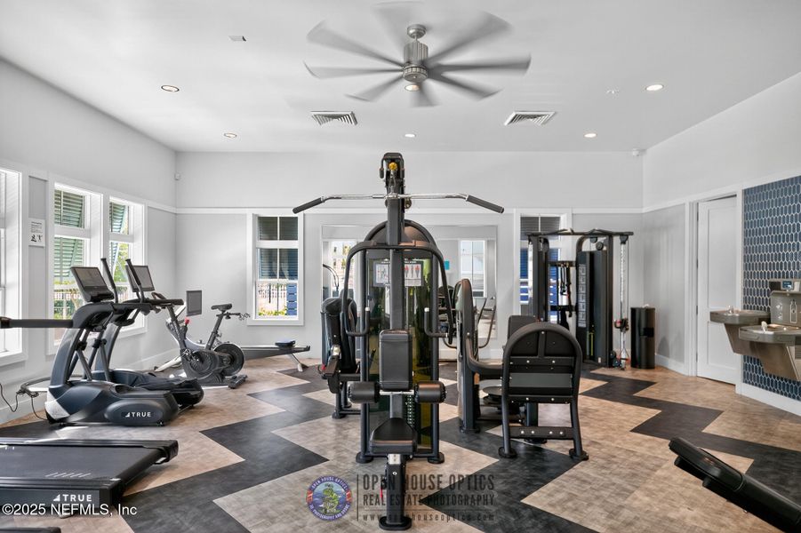 Community amenities in , Jacksonville (Image 34).