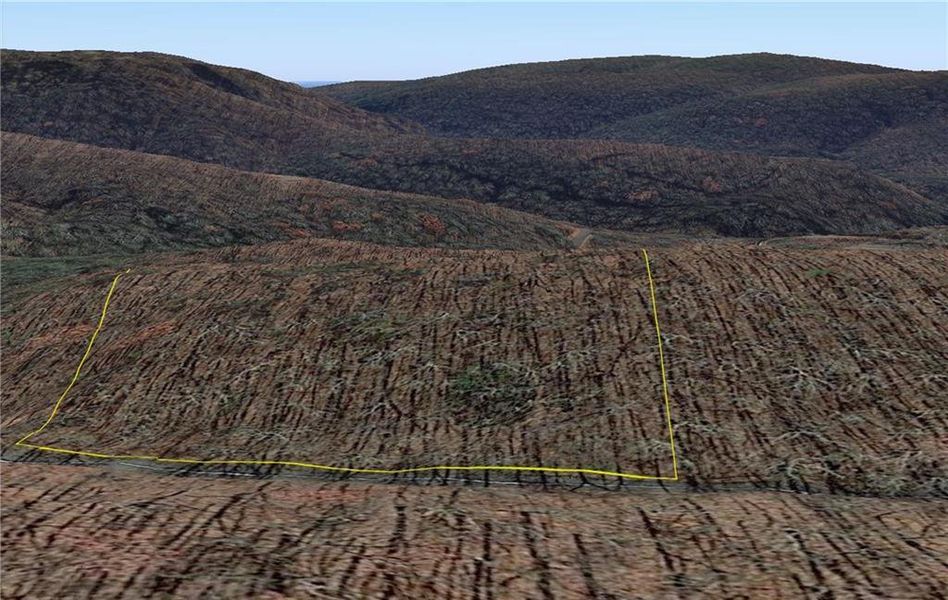 Image 20 of a home in .