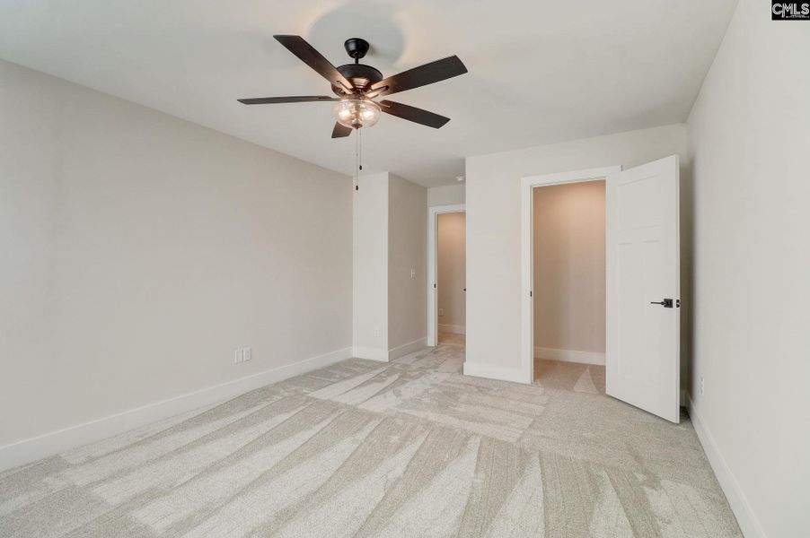 Spacious, unfurnished interior of a new home in Raglins Creek, Lugoff (Image 34). Spacious, unfurnished interior of a new home in Raglins Creek, Lugoff (Image 34).