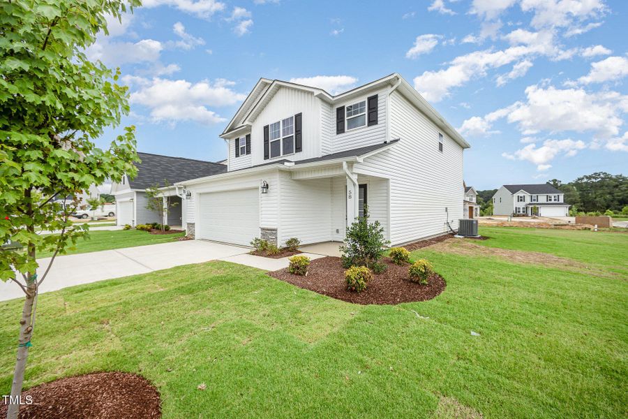 58 W Emily Gardens 2 58 W Emily Gardens 2