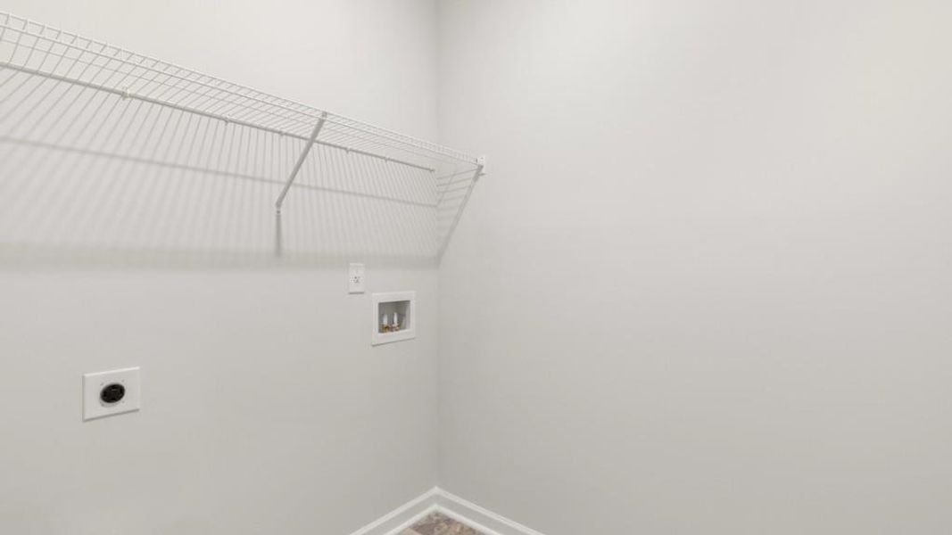 Spacious, unfurnished interior of a new home in Falcon Landing, Gainesville (Image 21). Spacious, unfurnished interior of a new home in Falcon Landing, Gainesville (Image 21).