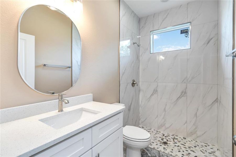 Furnished interior view inside a new home in , Clermont (Image 9).