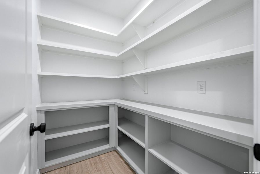 Spacious, unfurnished interior of a new home in , Floresville (Image 29). Spacious, unfurnished interior of a new home in , Floresville (Image 29).