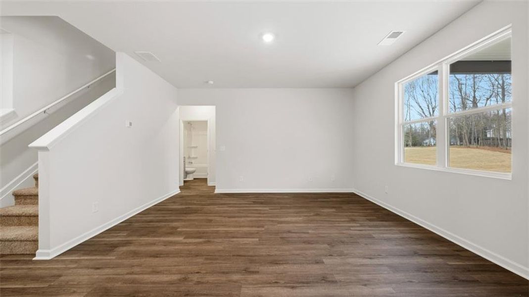 Spacious, unfurnished interior of a new home in Jackson Landing, Jefferson (Image 17).