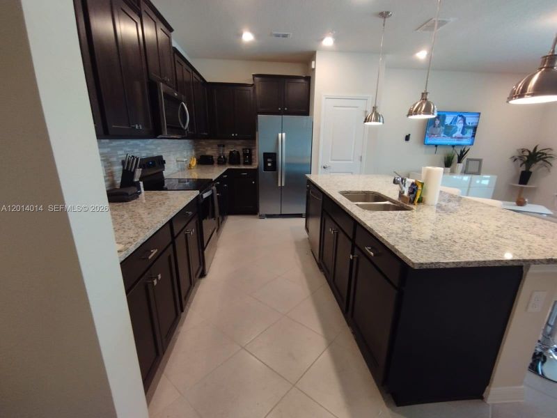 Furnished interior view inside a new home in , Clermont (Image 12). Furnished interior view inside a new home in , Clermont (Image 12).