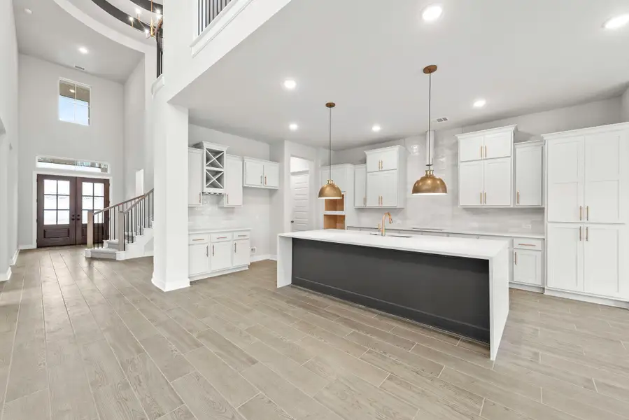 Representative image. Features, specifications, selections and colors may vary. Representative image. Features, specifications, selections and colors may vary.