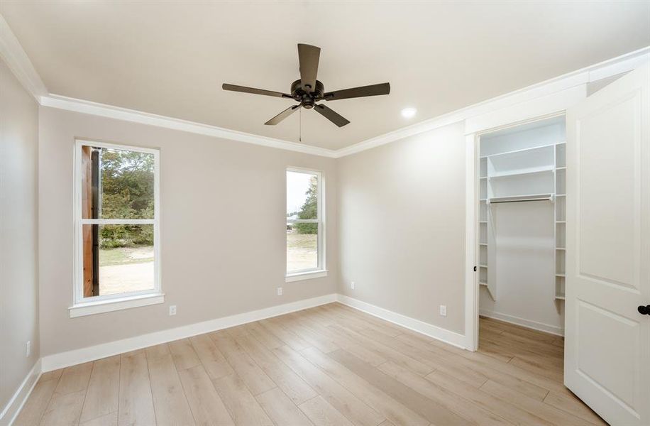 Spacious, unfurnished interior of a new home in , Tyler (Image 24).