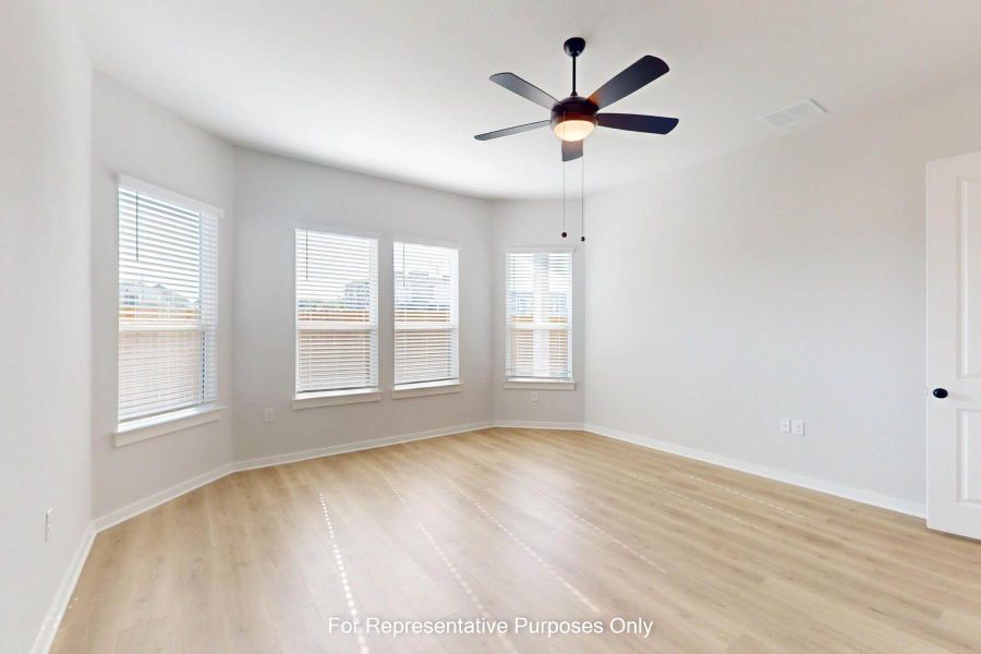 Spacious, unfurnished interior of a new home in Estancia West, Manchaca (Image 8). Spacious, unfurnished interior of a new home in Estancia West, Manchaca (Image 8).